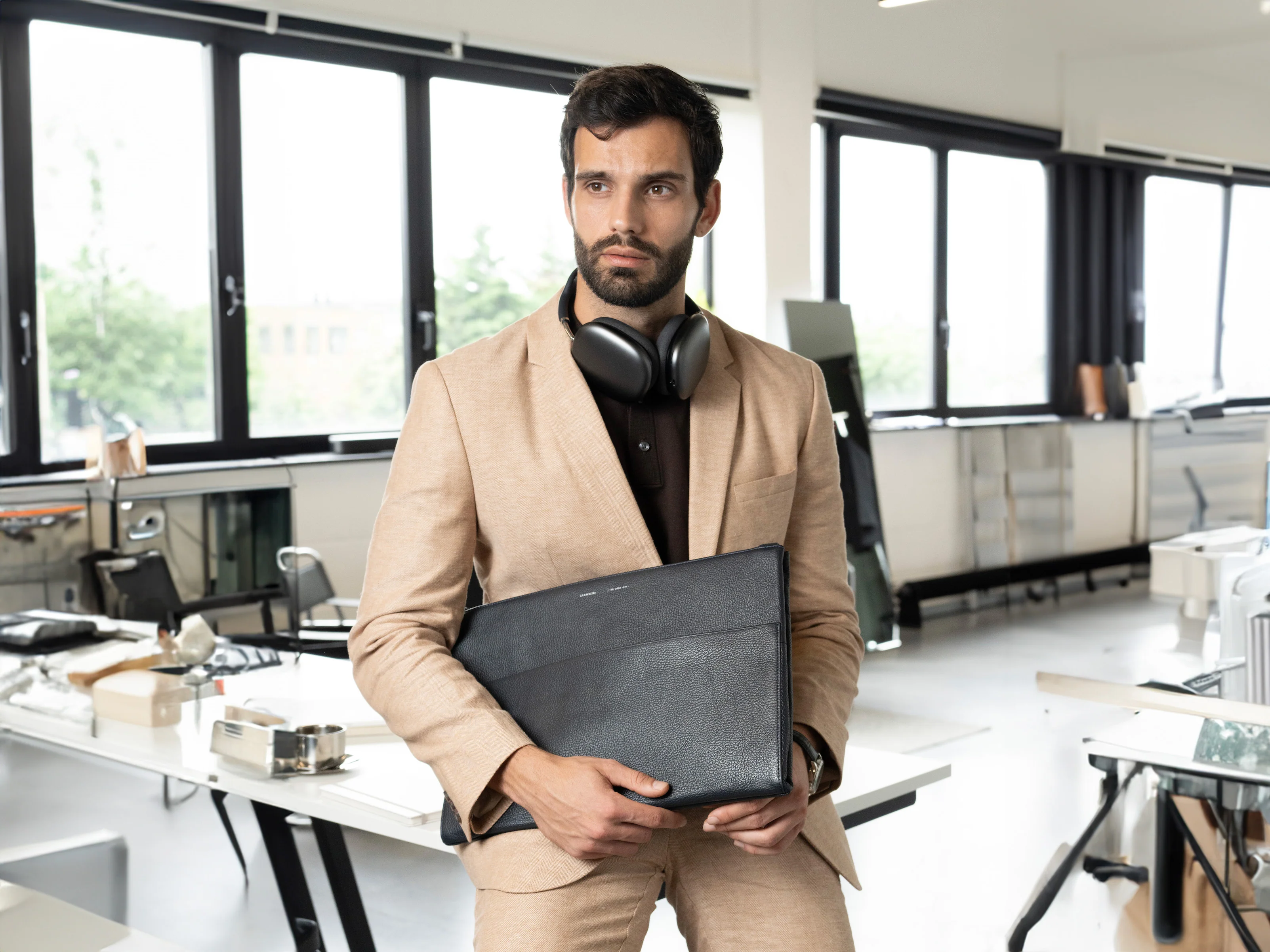 114 Leather Folio | Pebbled - Image 3