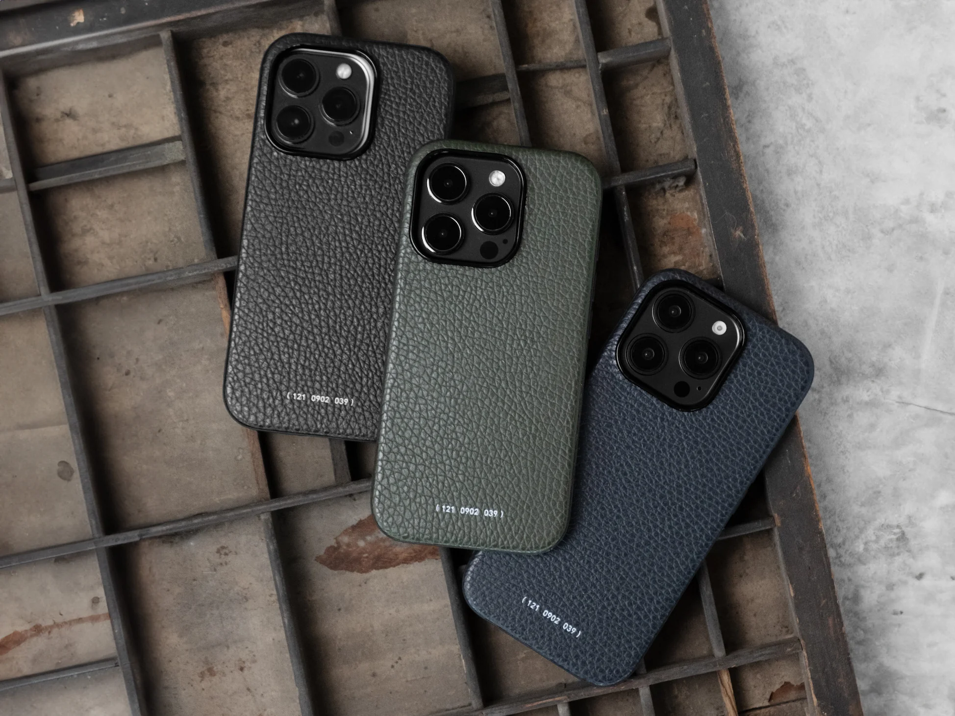 121 MagSafe Pebbled Leather Case | iPhone 16 Pro - Image 16